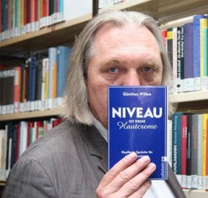 Wer das liest, lebt länger: Günther Willen mit einem seiner Bestseller